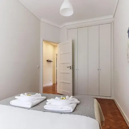 Portucale ! Ajuda Delight Apartman Lisboa