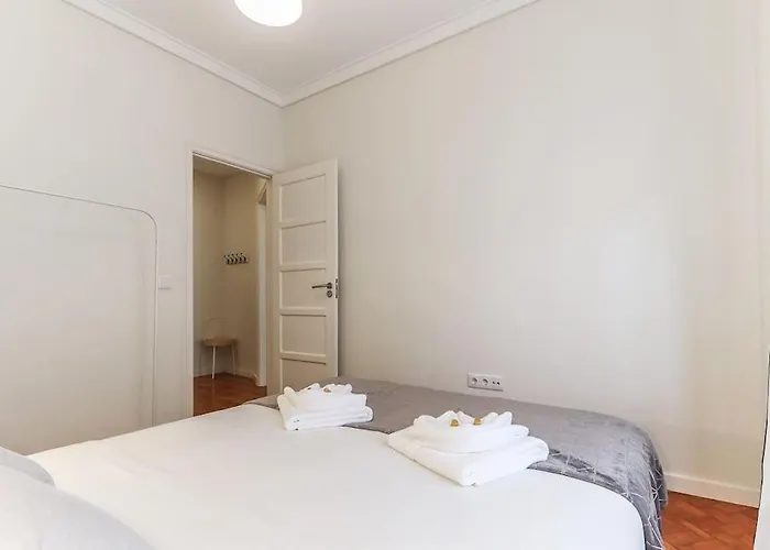 Portucale ! Ajuda Delight Apartment