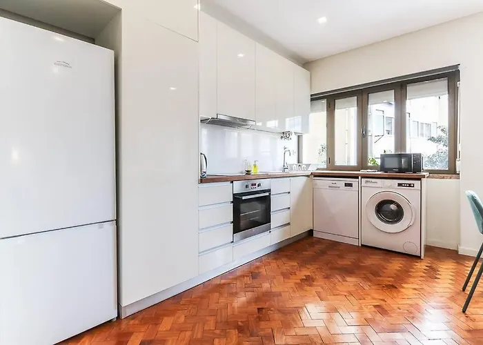 Portucale ! Ajuda Delight