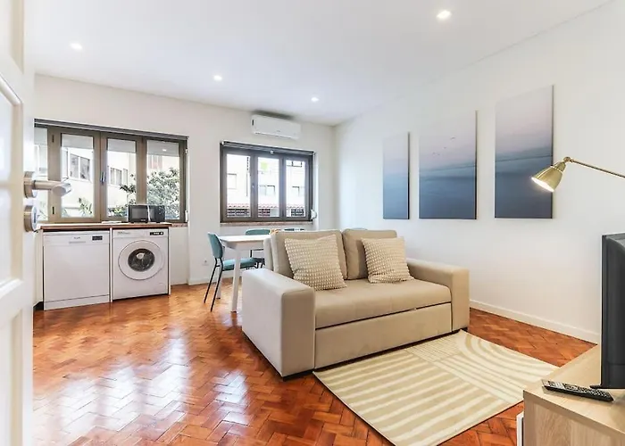 Portucale ! Ajuda Delight Lisbon