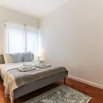 Portucale ! Ajuda Delight Apartment